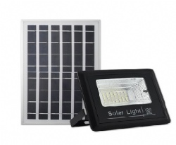 solar flood lamp